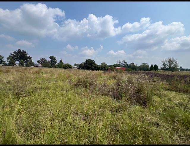 9,913M² VACANT LAND FOR SALE IN DE DEUR